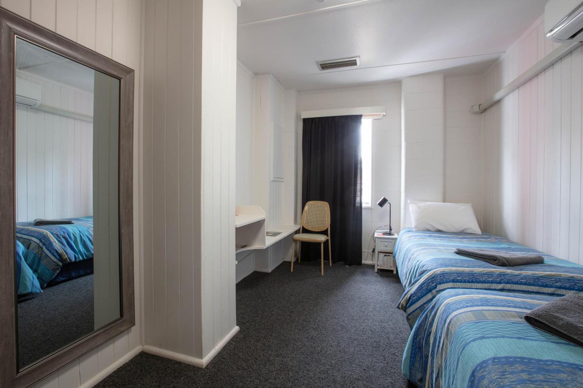 جيندابين Kookaburra Lodge الغرفة الصورة