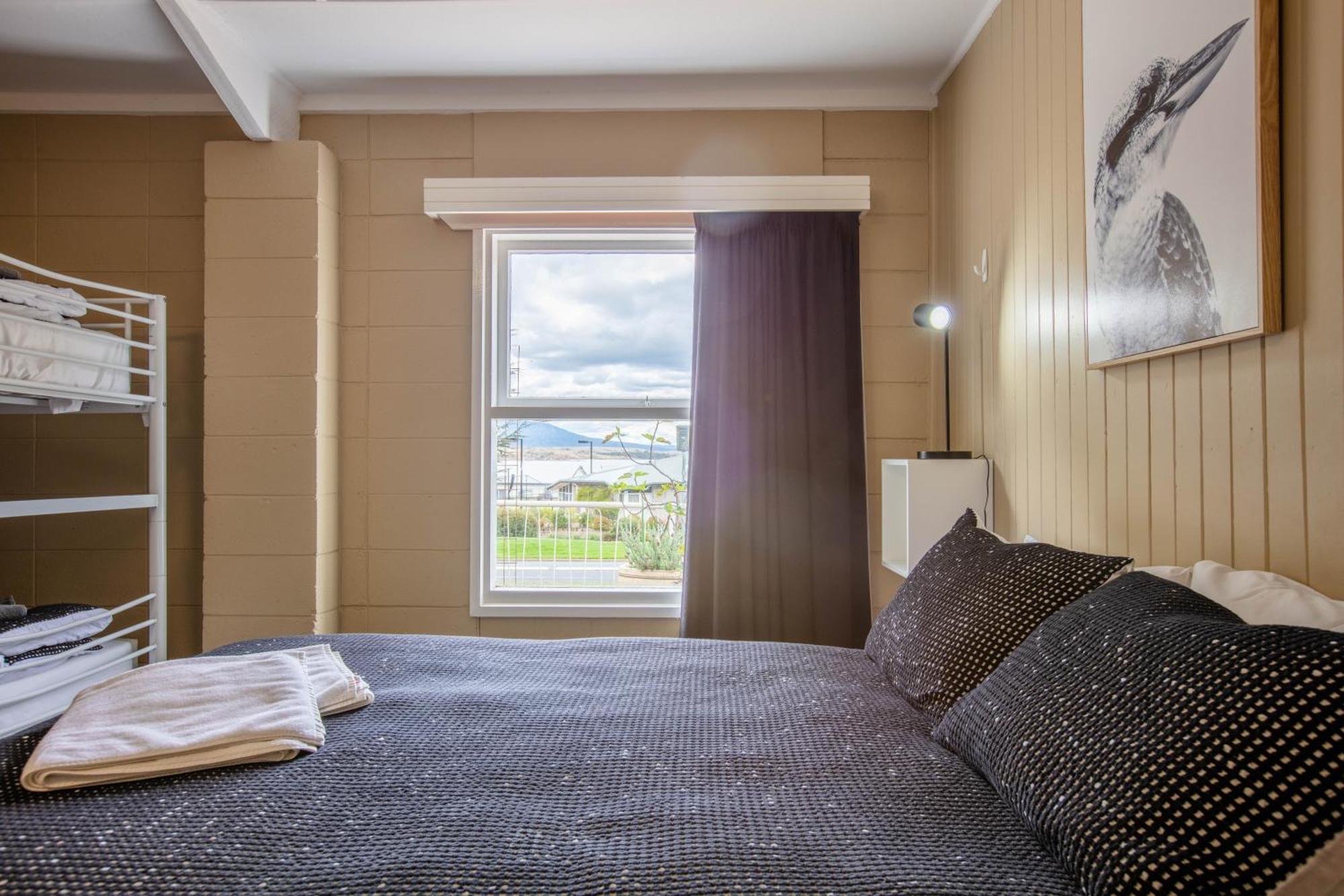 جيندابين Kookaburra Lodge الغرفة الصورة